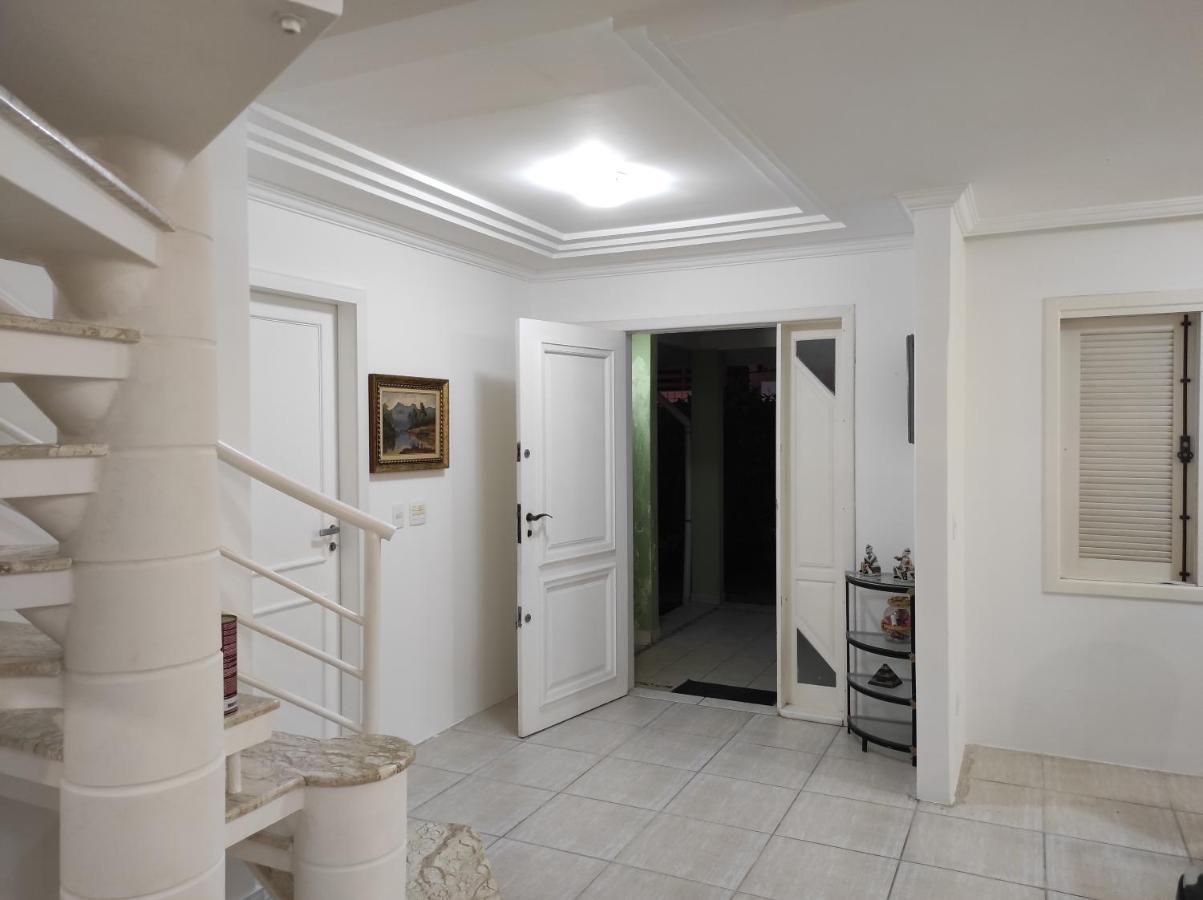Casa Com 6 Suites E Piscina, A 160M Da Praia Florianópolis Extérieur photo